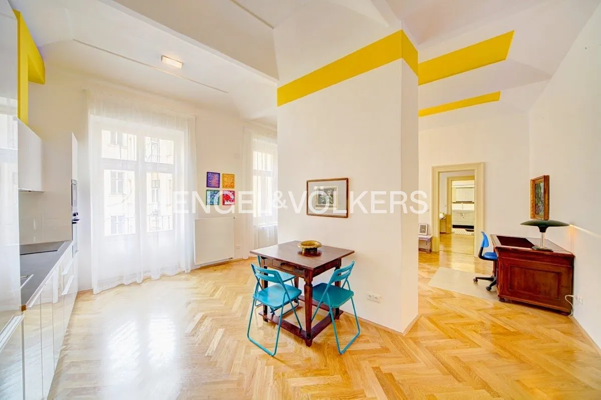Pronájem bytu 2+kk 65 m²